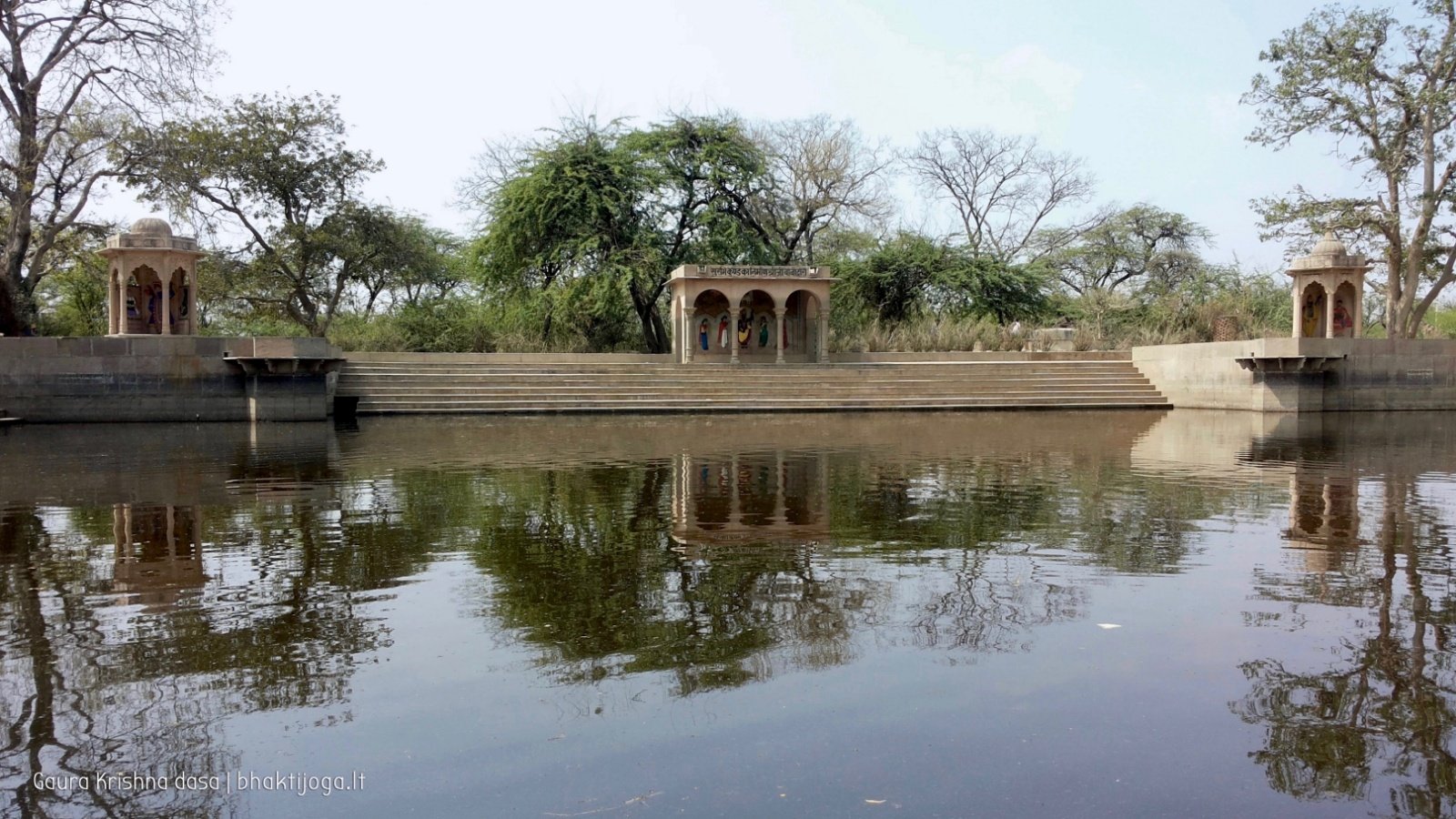  Surabhi kunda. 2018.03.14